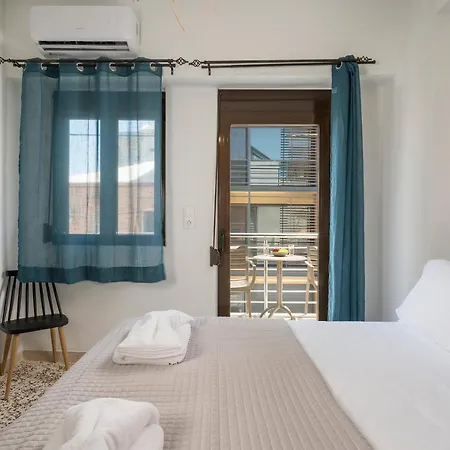 Апартаменти Crescendo House