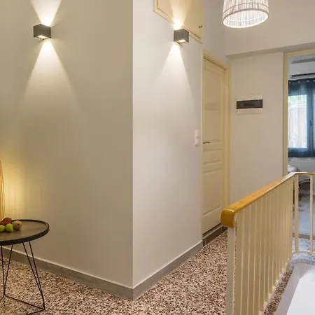 Crescendo House