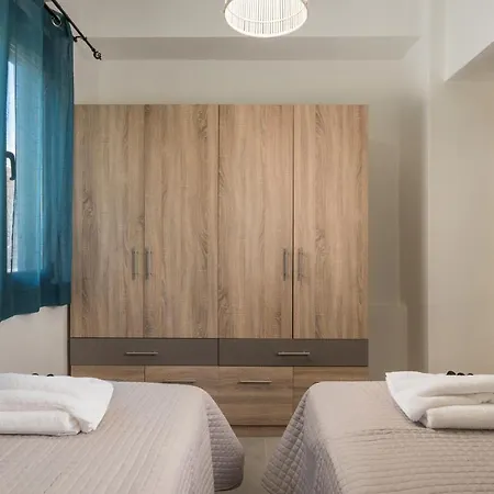 Crescendo House *