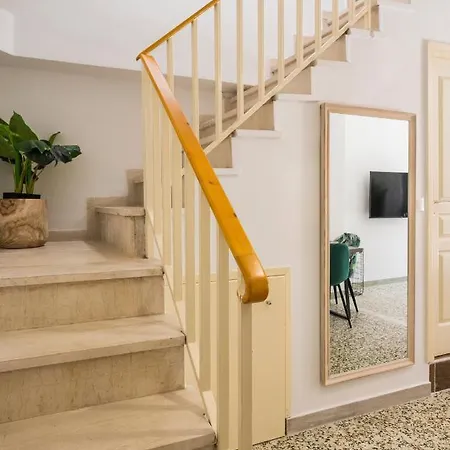 Crescendo House Apartmán *