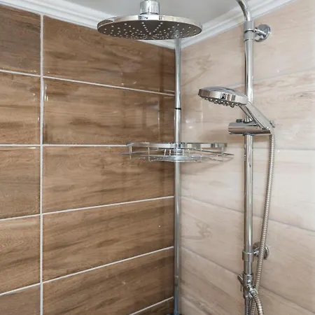 Apartment Crescendo House